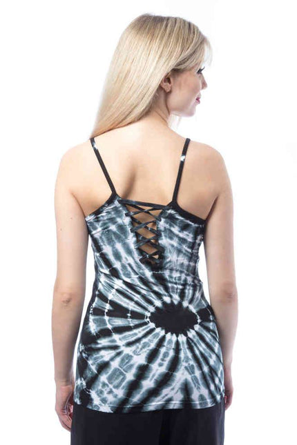 Innocent Leilani Top | White / Black