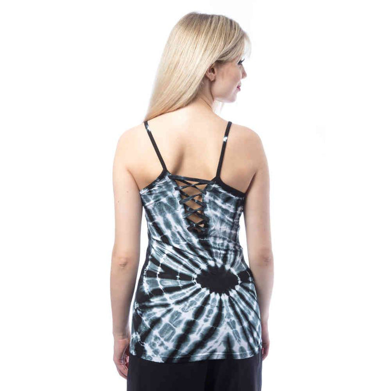 Innocent Leilani Top | White / Black