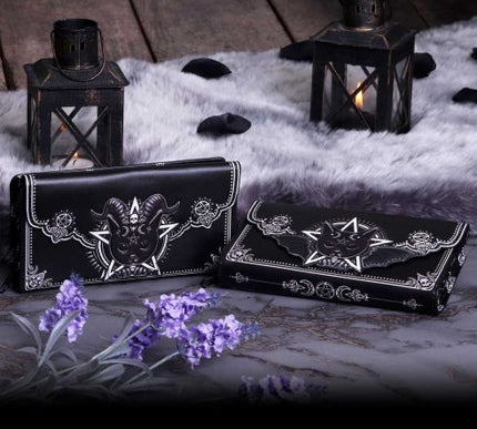 Malpuss Embossed Purse 18.5cm