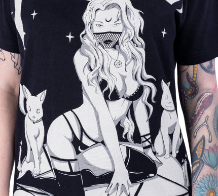 Heartless Moon Witch T-Shirt | Black