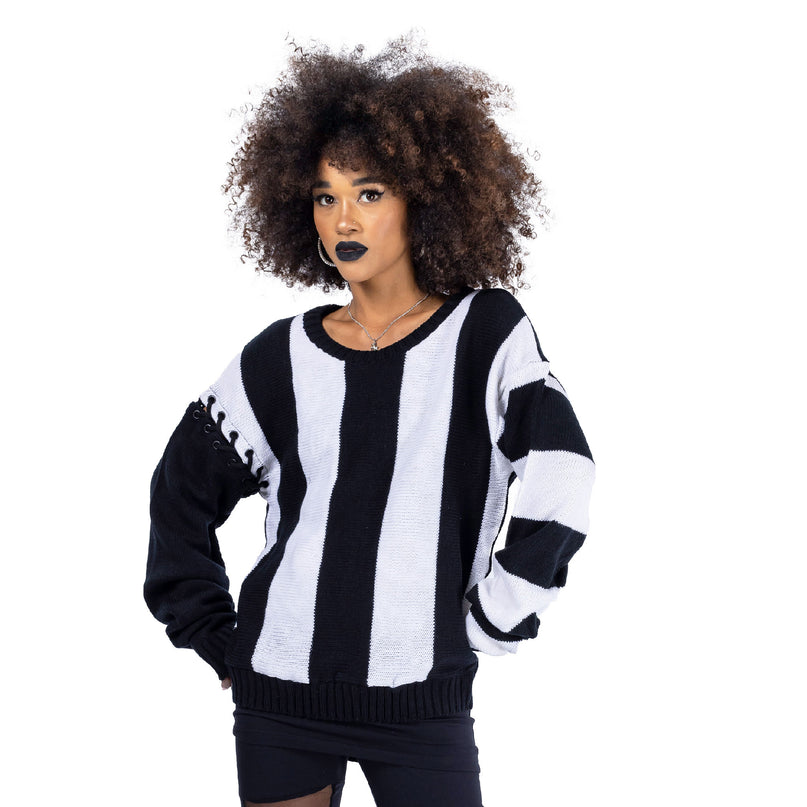 Heartless Stranger Jumper | Black / White